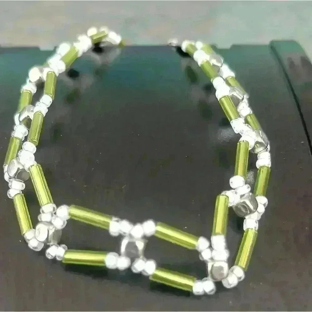 Handmade beaded bracelet